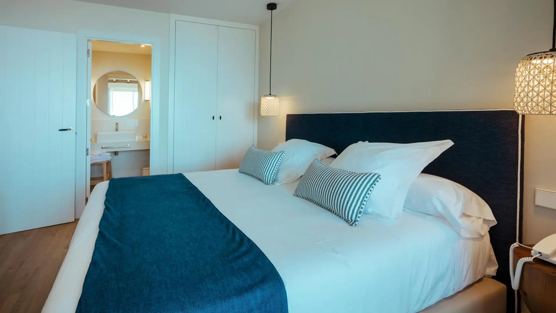 Aiguablava Luxury Apartments Begur